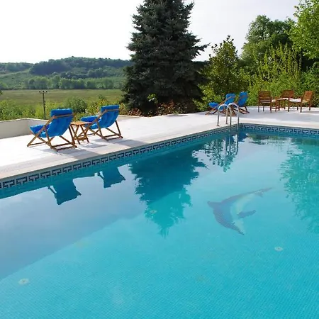 Megara Villa